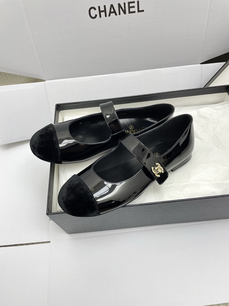 Ch**el flat shoes